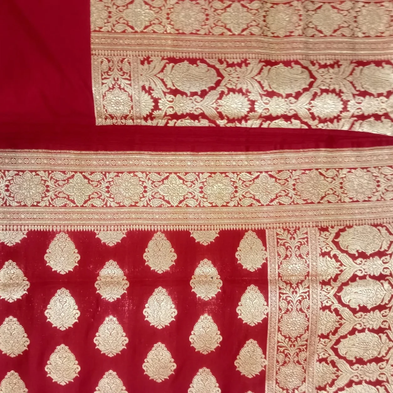 Banarsi slot- Anushka Sharma Saree Bridal wear Banarsi - Image 1