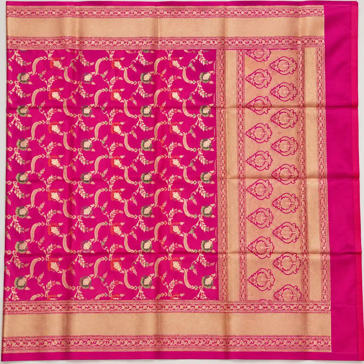 Banarasi Pure Katan Khaddi Silk Ghaatchola Saree – Rani Pink Banarasi Pure Katan Khaddi Silk Ghaatchola Saree – Rani Pink - Image 1